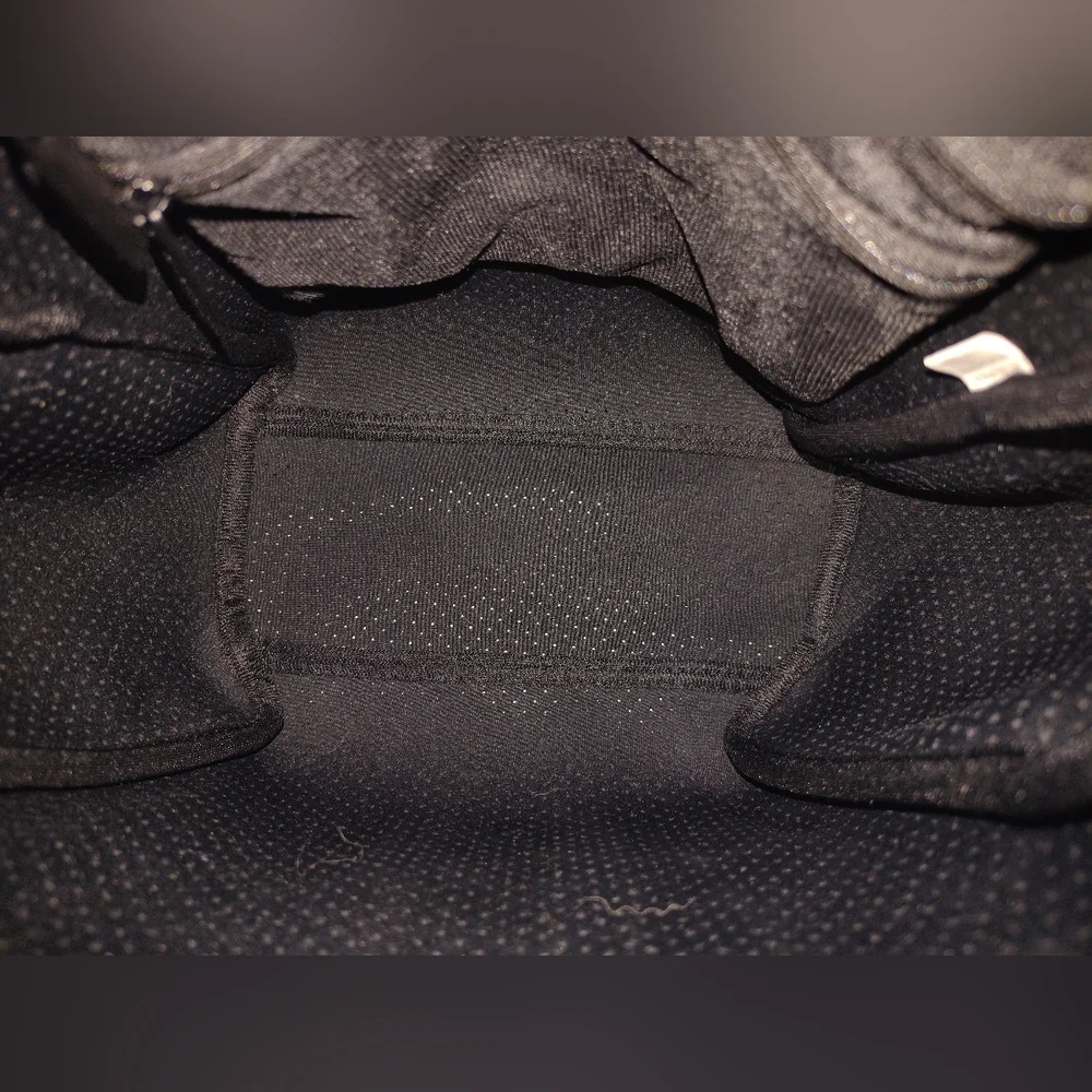 Black‎ Neoprene Tote Bag with Crossbody Strap – Lightweight Water-Resistant